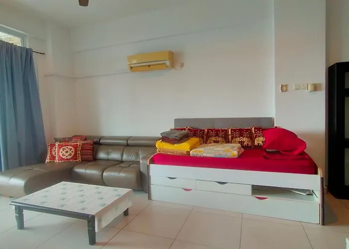 Apartment In Central Jb With Sea View, City View, Balcony, Free Wifi And Free Parking