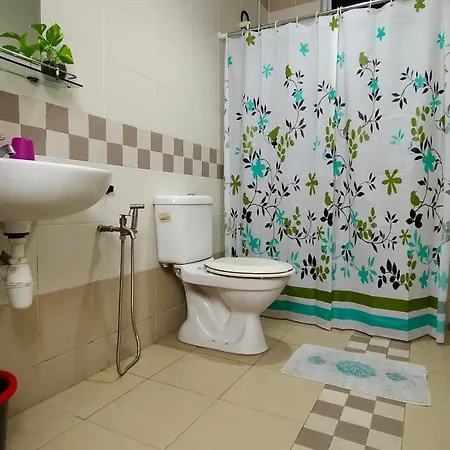 Apartment In Central Jb With Sea View, City View, Balcony, Free Wifi And Free Parking Johor Bahru Exterior photo