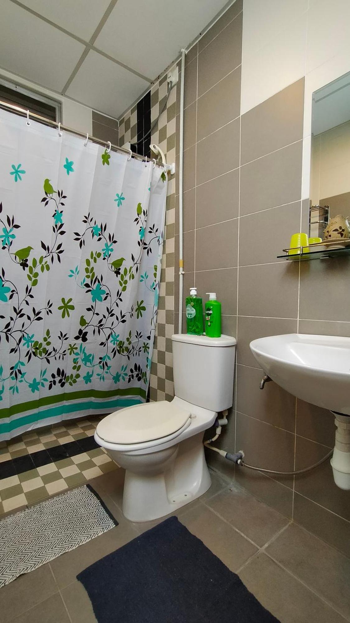 Apartment In Jb With Sea View, View, Balcony, Free Wifi And Free Parking Johor Bahru