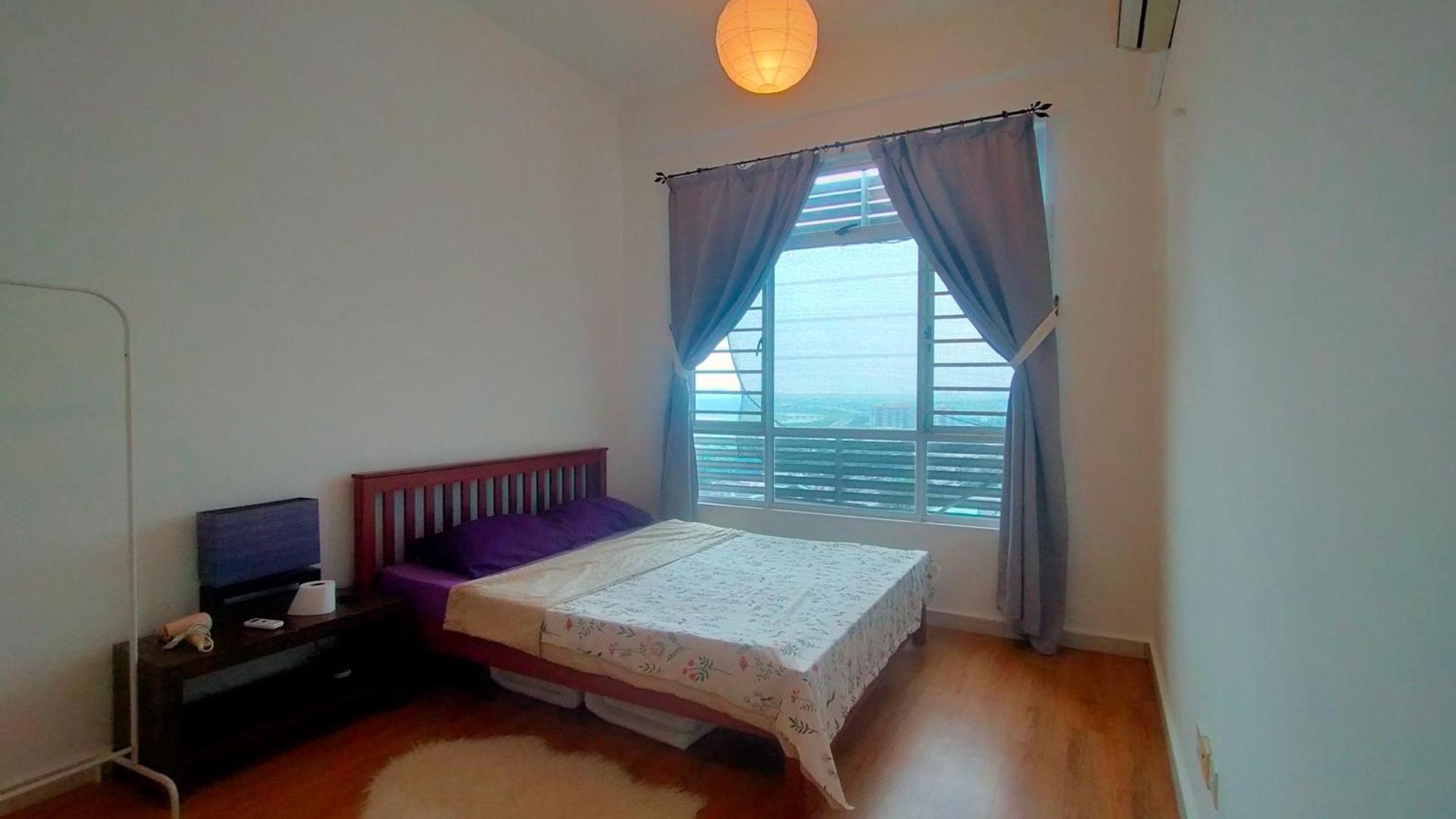In Jb With Sea View, View, Balcony, Free Wifi And Free Parking